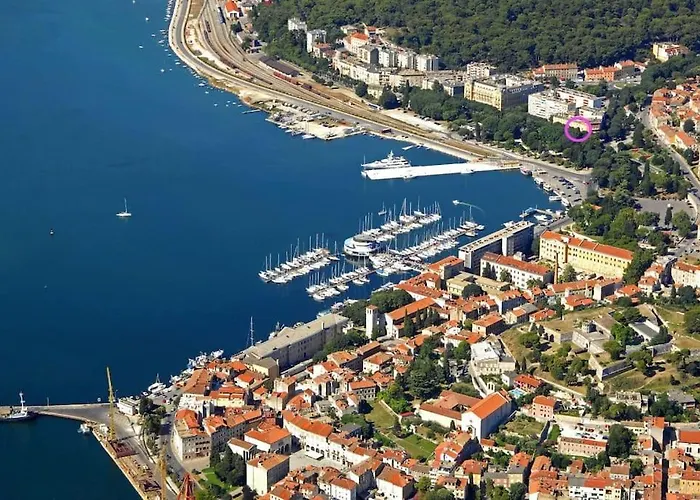 Daire Eta - U Centru Grada *