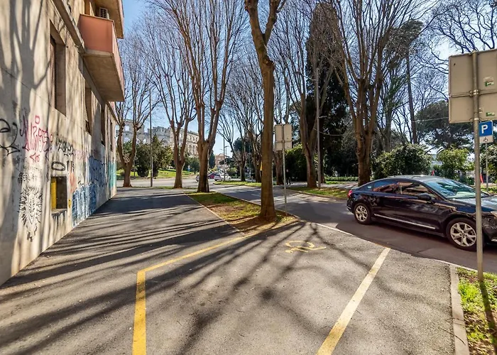 Eta - U Centru Grada 아파트 풀라