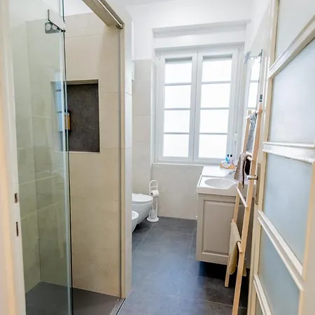 Eta - U Centru Grada Lägenhet Pula