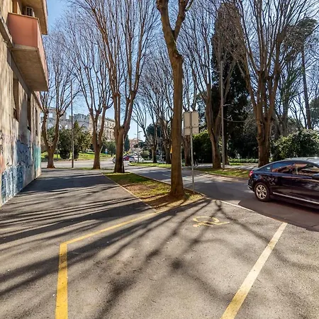 Eta - U Centru Grada Lägenhet Pula