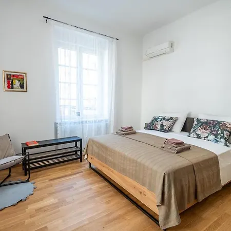 Eta - U Centru Grada * Pula