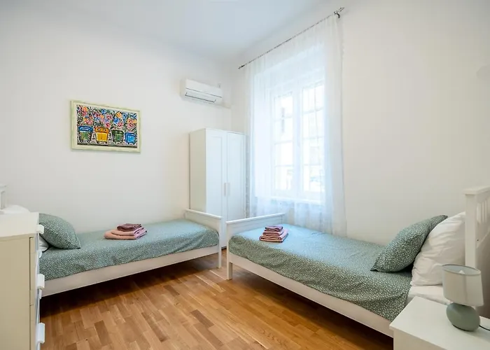 Apartman Eta - U Centru Grada Pula